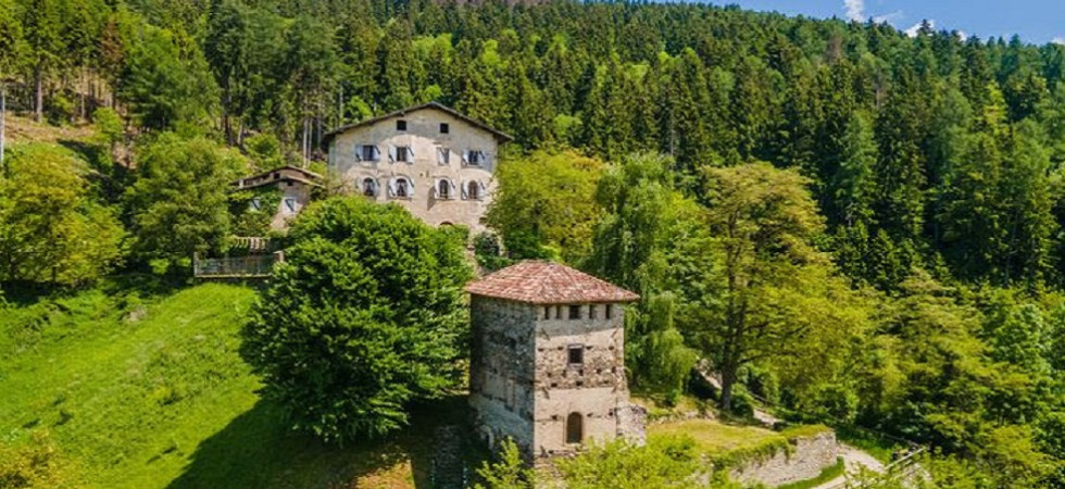 Al via con Franco Bernabè e Paolo Benanti la quinta edizione di Castel Vigolo Conversazioni